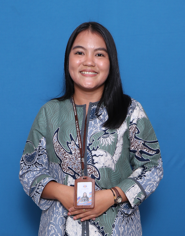 Mrs. Dwi Febryanti, S.Pd - Wali Kelas 2